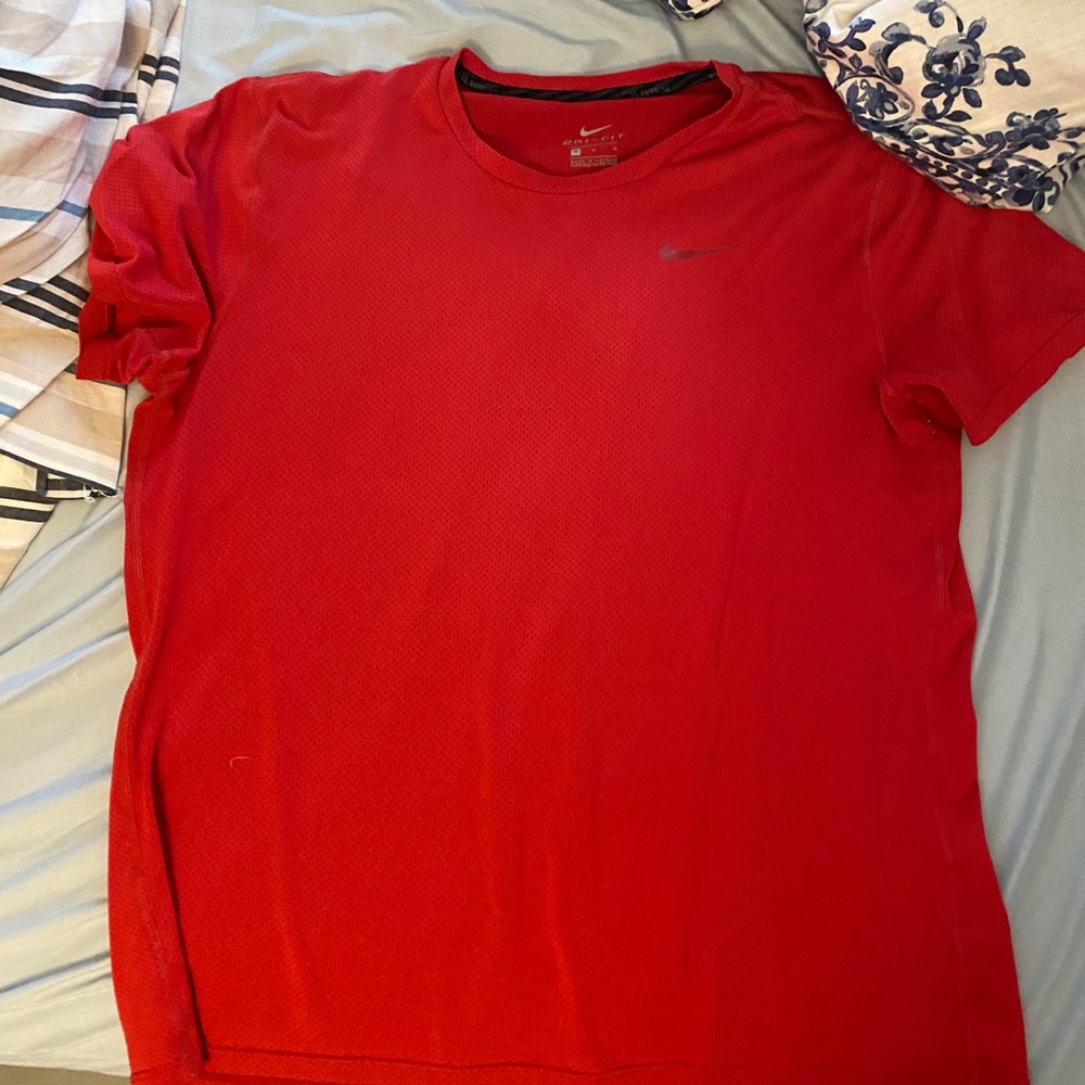Nike dry tee